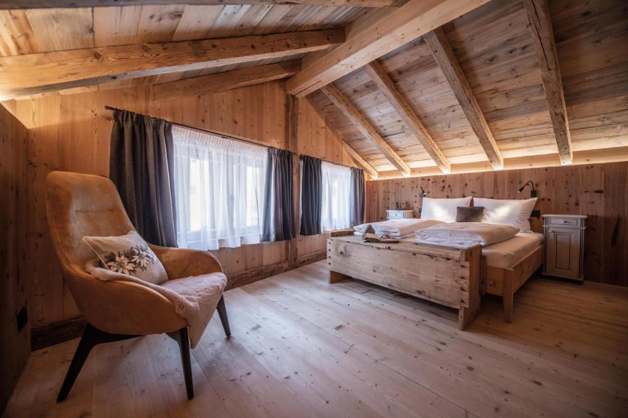 Ciasa Somuer - Sotletet Apartman San Vigilio Di Marebbe Kültér fotó